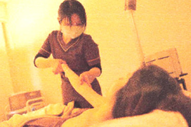 ボディマッサージイメージ写真